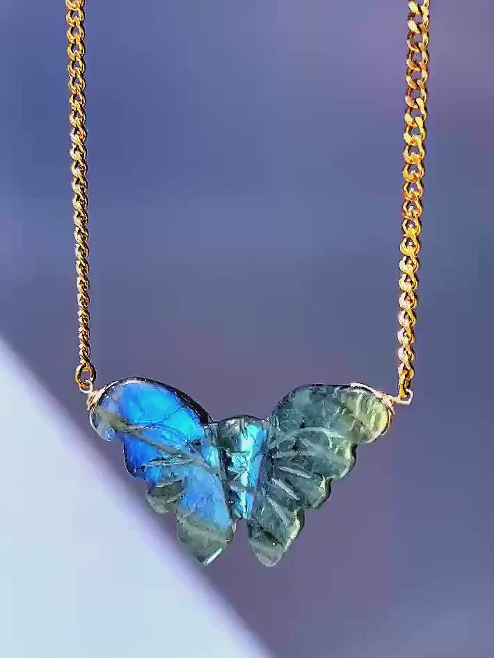 Labradorite Butterfly Necklace, Butterfly Jewelry, Crystal Butterfly Pendant, Butterfly Gift, Flashy Labradorite Jewelry, Butterfly Choker
