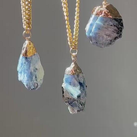 Big Kyanite Crystal Necklace, Kyanite Healing Crystal Necklace, Natural Kyanite Stone Jewelry, Throat Chakra Kyanite Necklace, Kyanite Gift