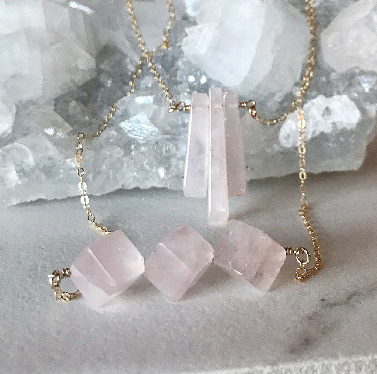 Dainty Rose Quartz Point Necklace, Delicate Raw Rose Quartz Crystal Necklace, Rose Quartz Layering Necklace, Three Stone Rose Quartz Pendant