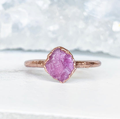 Dainty Pink Tourmaline Ring, Delicate Raw Healing Crystal Ring, Tiny Pink Crystal Ring, October Birthstone Gift, Copper Crystal Stacker