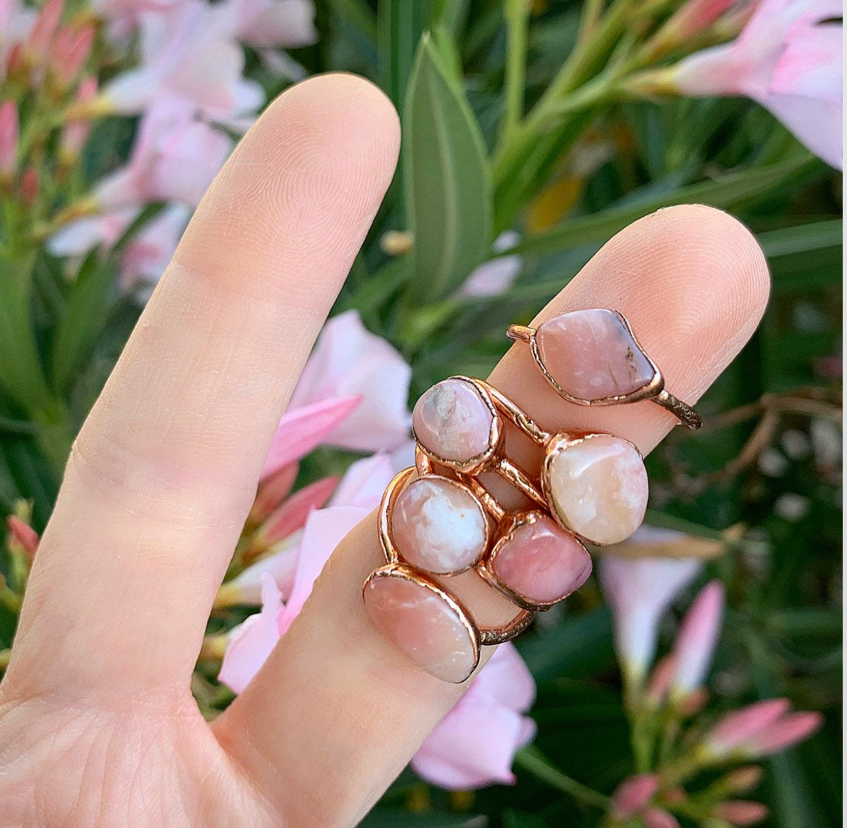 White Opal With Fire Gold Ring (Design AO23) | GemPundit