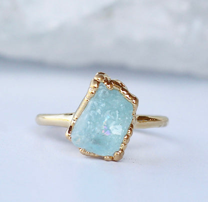Rough Aquamarine Ring Gold, March Birthstone Ring Gold Band, March Raw Gemstone Ring, Raw Aquamarine Stone Ring, March Birthday Gift for Her