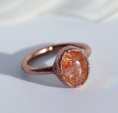 Sunstone Oval Ring, Natural Sunstone Ring, Raw Copper Ring, Orange Stone Ring, Copper Orange Crystal Ring, Sunstone Jewelry