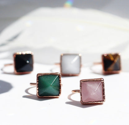 Aventurine Pyramid Ring, Aventurine Eye Crystal Jewelry, Aventurine Crystal Ring, Luck Stone Ring, Polished Aventurine Ring