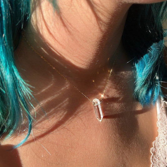 Dainty Crystal Quartz Necklace, Mini Crystal Pendant, Delicate Crystal Jewelry, Minimalist Style Crystal Necklace, Tiny Crystal Necklace