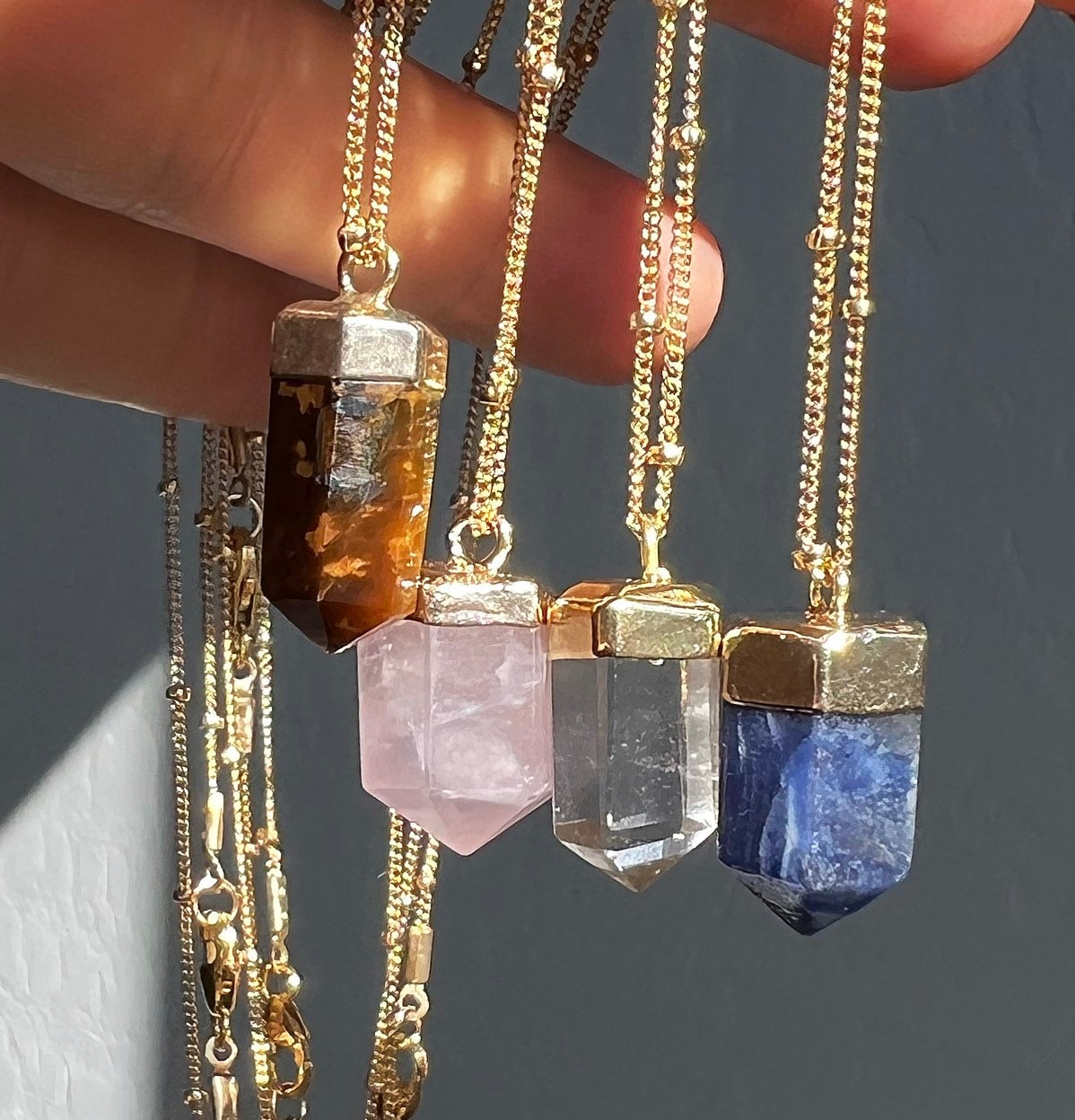 Small Crystal Point Necklace, Chakra Healing Gold Necklace, Gold Filled Satellite Chain, Crystal Quartz, Tigers Eye, Rose Quartz, Sodalite