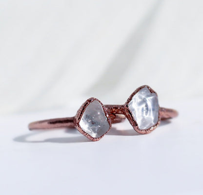 Raw Crystal Quartz Ring, Clear Quartz Raw Stone, Quartz Crystal Ring, Raw Copper Ring, Smooth Crystal Ring, Raw Stone Jewelry