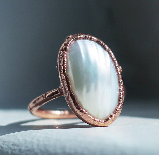 Big Pearl Ring, Oval Pearl Ring, Nautilus Shell Ring, Osmena Shell Ring, Nautilus Shell Jewelry, Seashell Ring, Ocean Inspired Jewelry