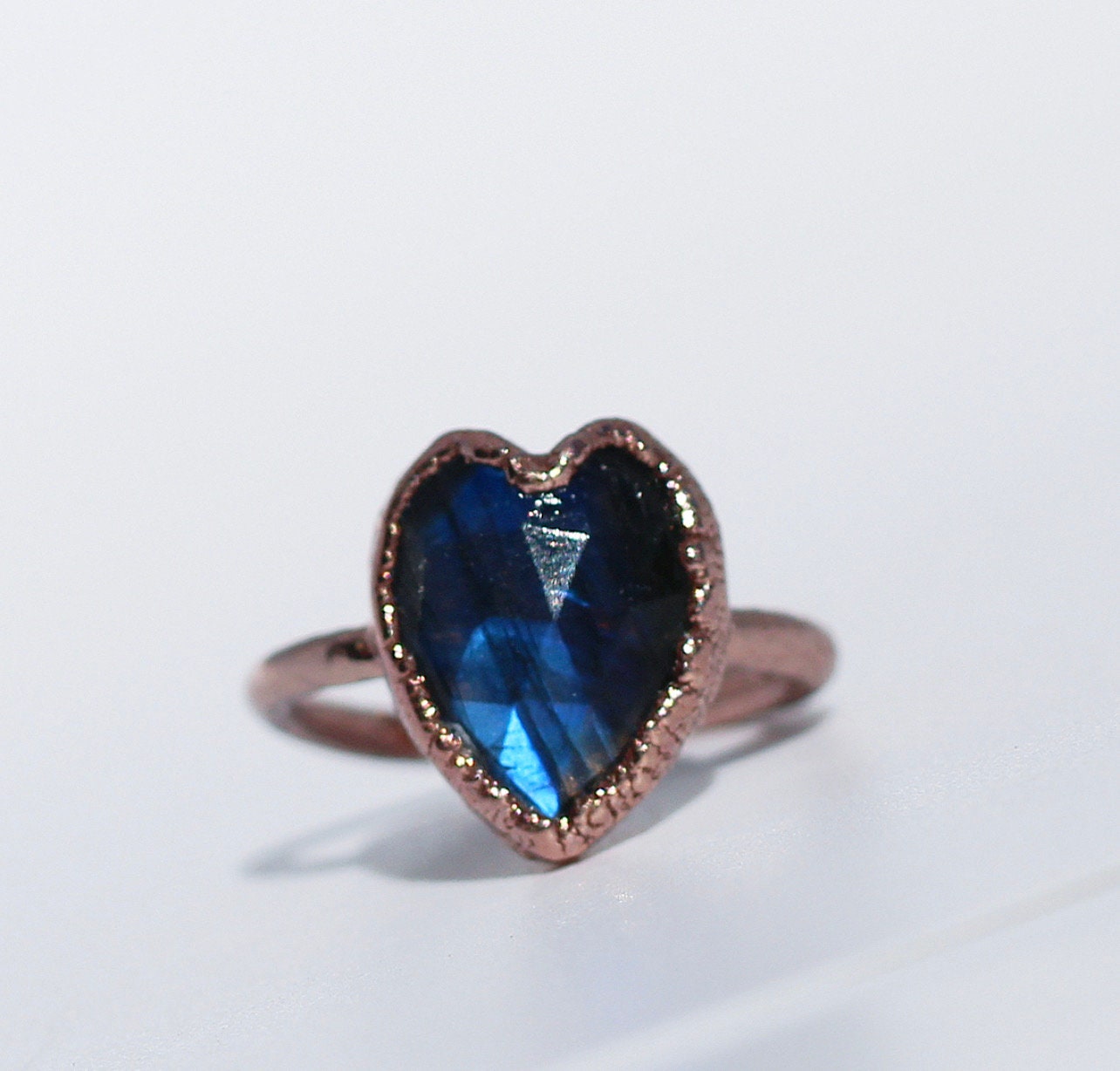 Labradorite Heart Ring, Blue Labradorite Ring, Labradorite Ring Heart, Labradorite Ring Witchy, Labradorite Ring for Women, Heart Jewelry